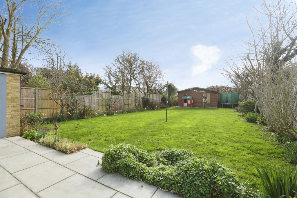 Property photo 2 of 29