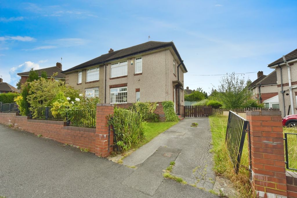 Property photo 1 of 17 Photo
