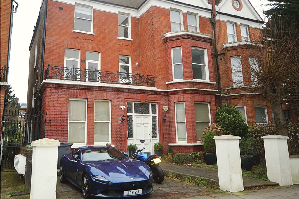 Property photo 2 of 6