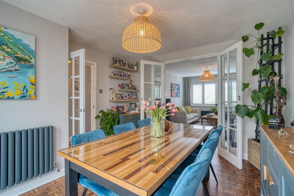 Property photo 2 of 13 Dining Room