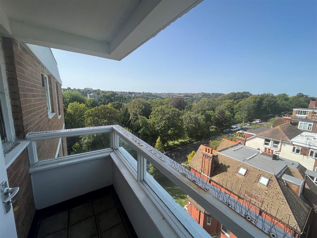 Property photo 3 of 8 7.Jpg