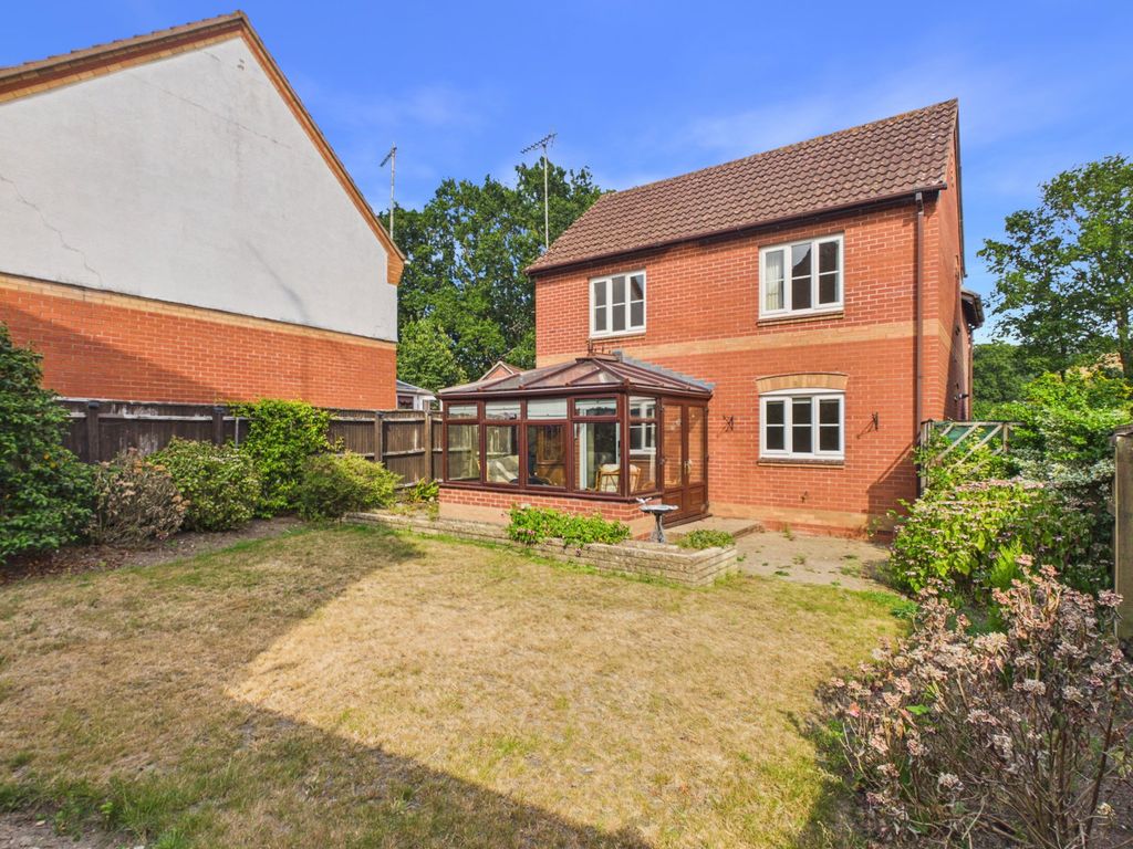 Property photo 2 of 17
