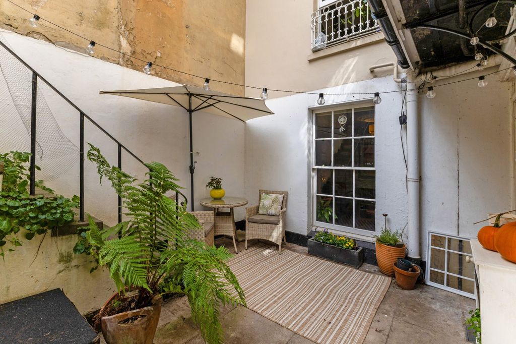Property photo 2 of 12 Rear Courtyard