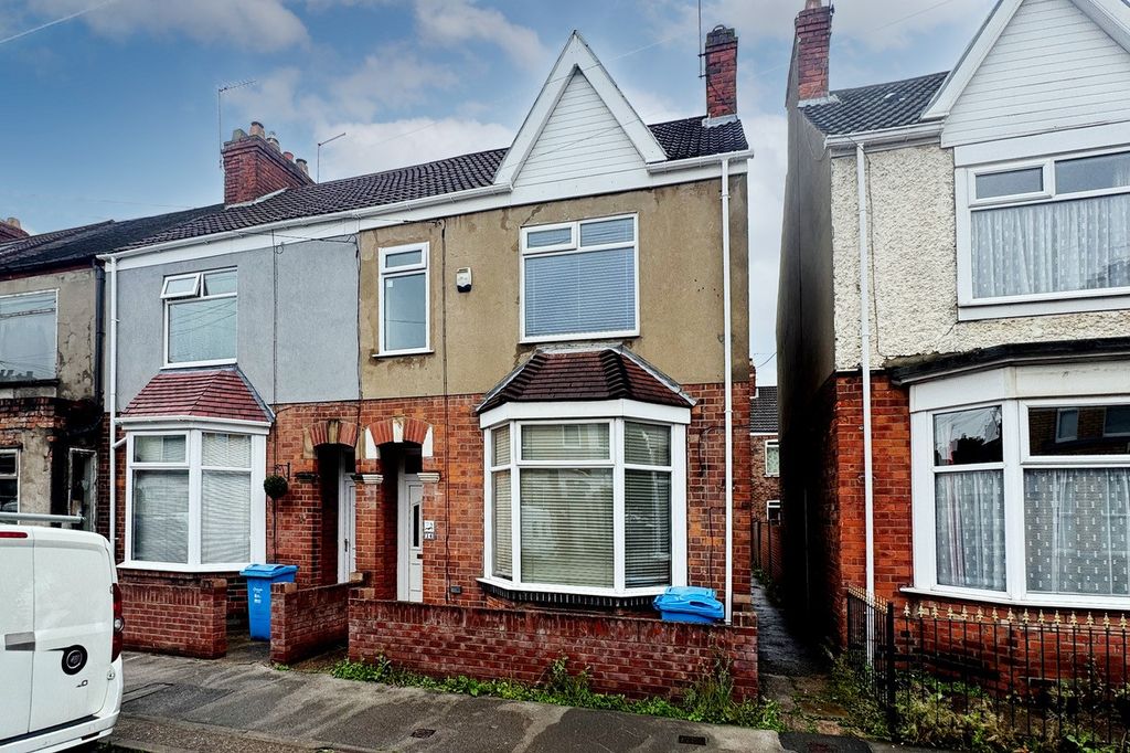 Property photo 1 of 11