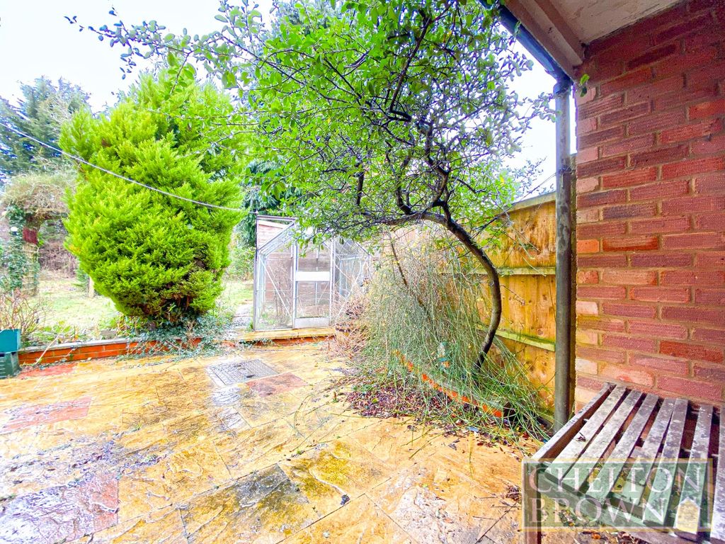 Property photo 2 of 31 Garden