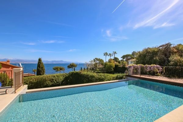 Property photo 2 of 7