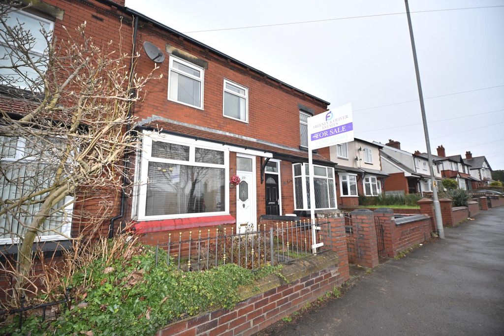 Property photo 1 of 26 Park Road, Westhoughton. Bl5 3Db