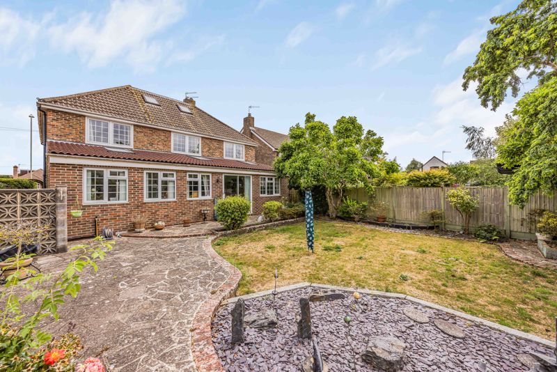 Property photo 3 of 16 Photo 4