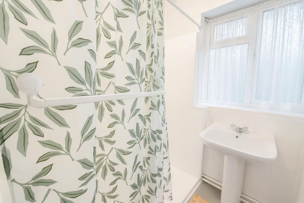 Property photo 3 of 6 Chatgpt Image Sep 9, 2025, 05_57_38 Pm.Png