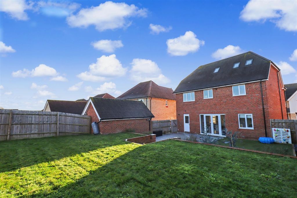 Additional image 41 of 5 bed detached house for saleHome Field Drive, Braintree CM7