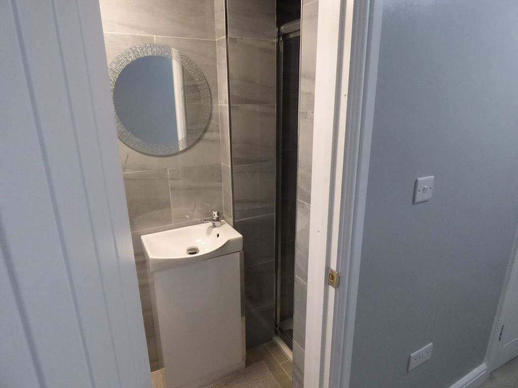 Property photo 3 of 5 3395-Hr-3.Jpg