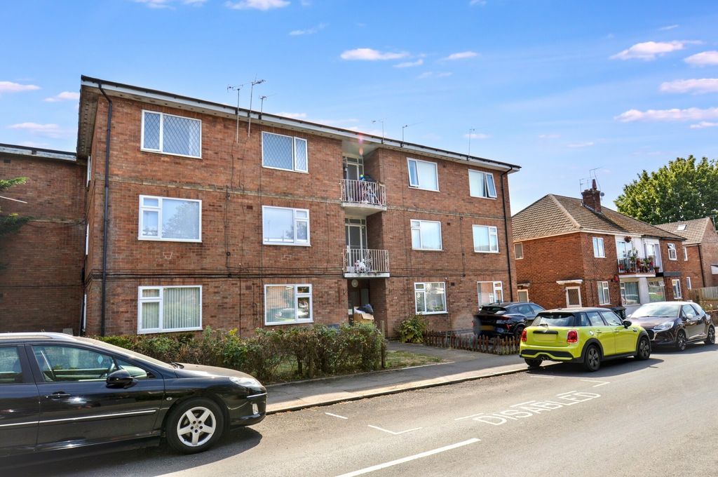 Property photo 1 of 7 Sunbury Road- Exterior