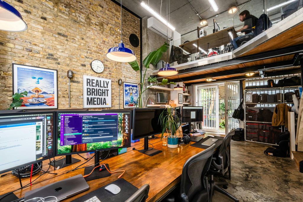 Property photo 3 of 11 Mentmore Terr 3B  6.Jpg