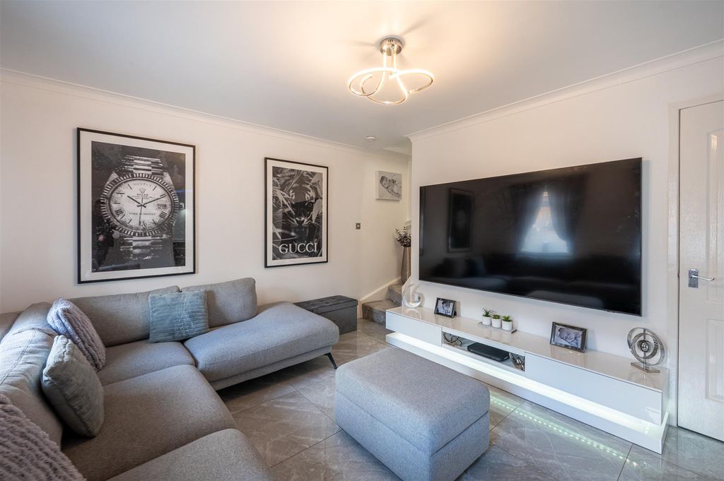 Property photo 3 of 13 Living Room (2).Jpg