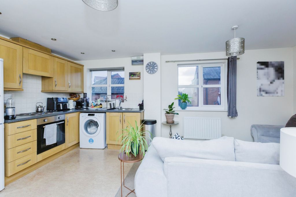 Property photo 2 of 16 Photography