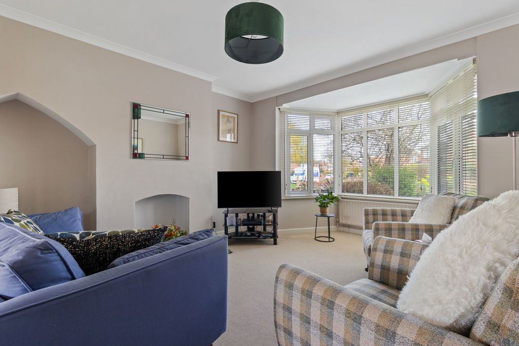 Property photo 3 of 20 Photo 8