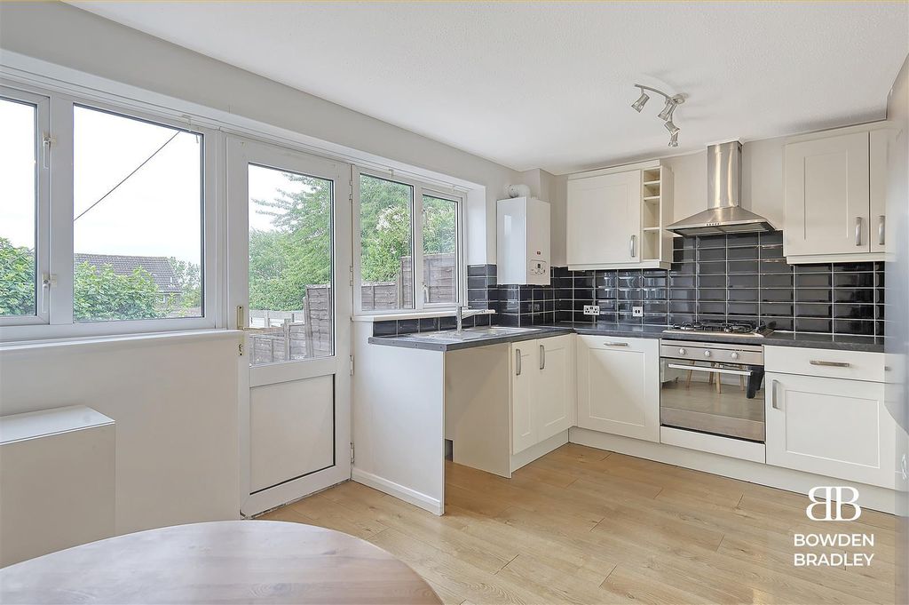Property photo 2 of 17 Kitchen/Dining Room