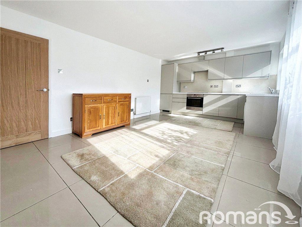 Property photo 3 of 7 Picture No. 02