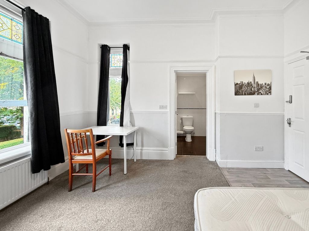 Property photo 3 of 8 Image Of Property