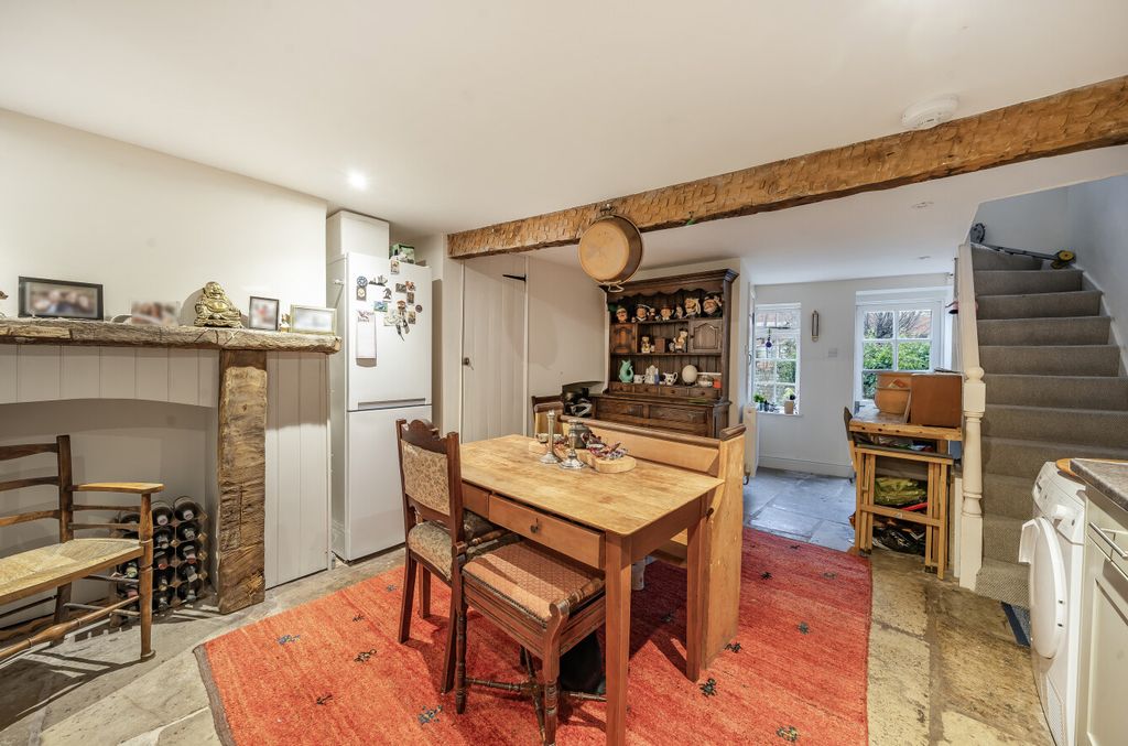 Property photo 3 of 9 Dining Area