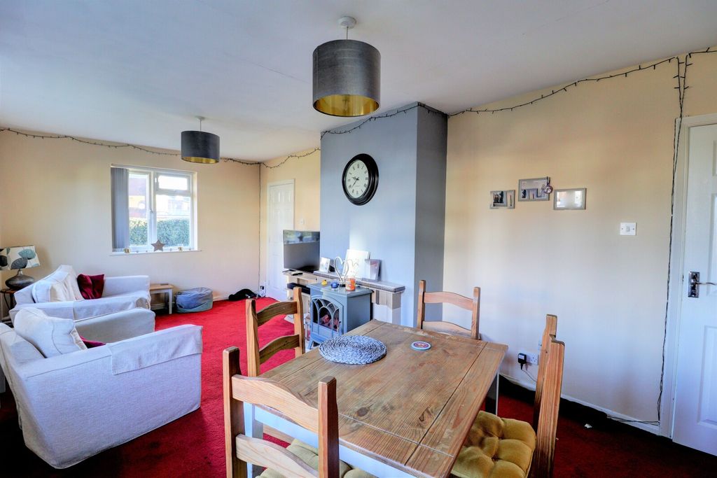 Property photo 3 of 10 Picture No. 11