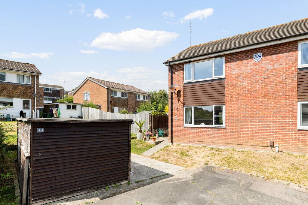 Property photo 1 of 14