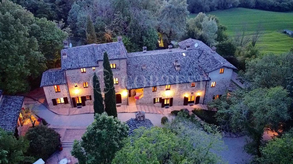Property photo 1 of 60 A Timeless Village Among The Umbrian Hills