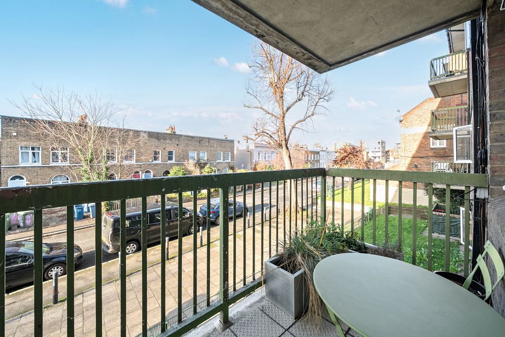 Property photo 2 of 20 Balcony