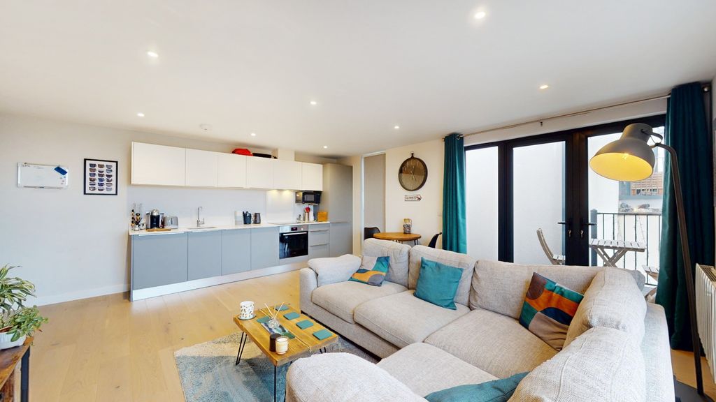 Property photo 1 of 12 4509070