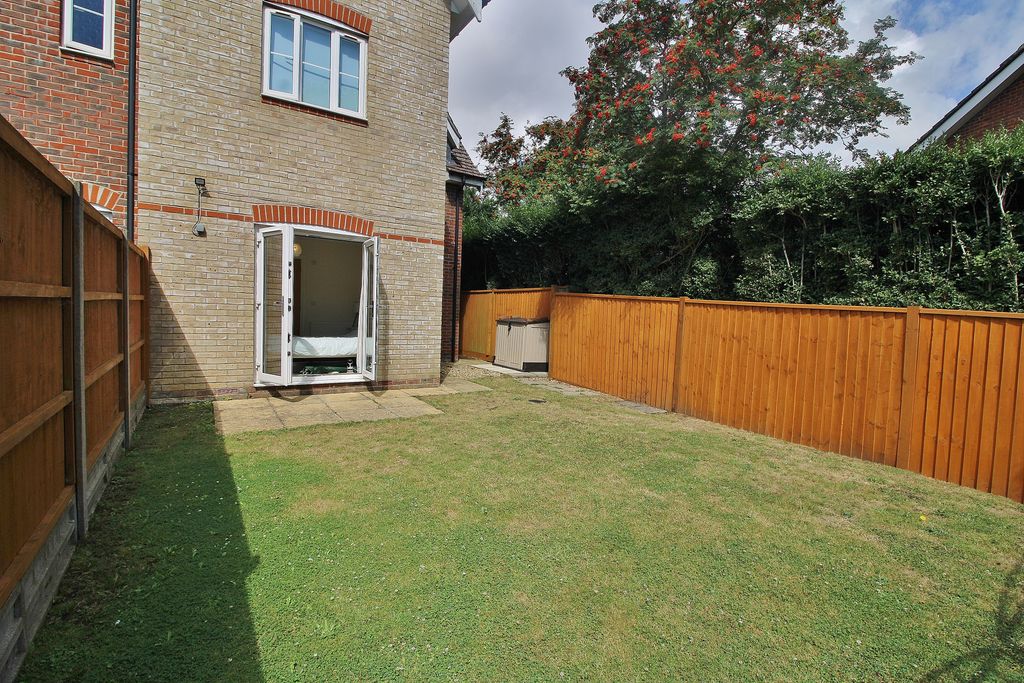 Property photo 2 of 14