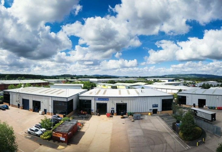 Property photo 1 of 2