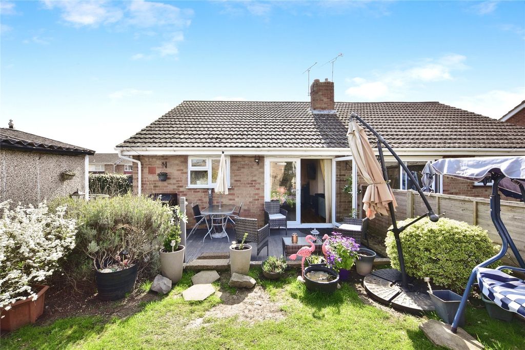 Property photo 1 of 21 Garden