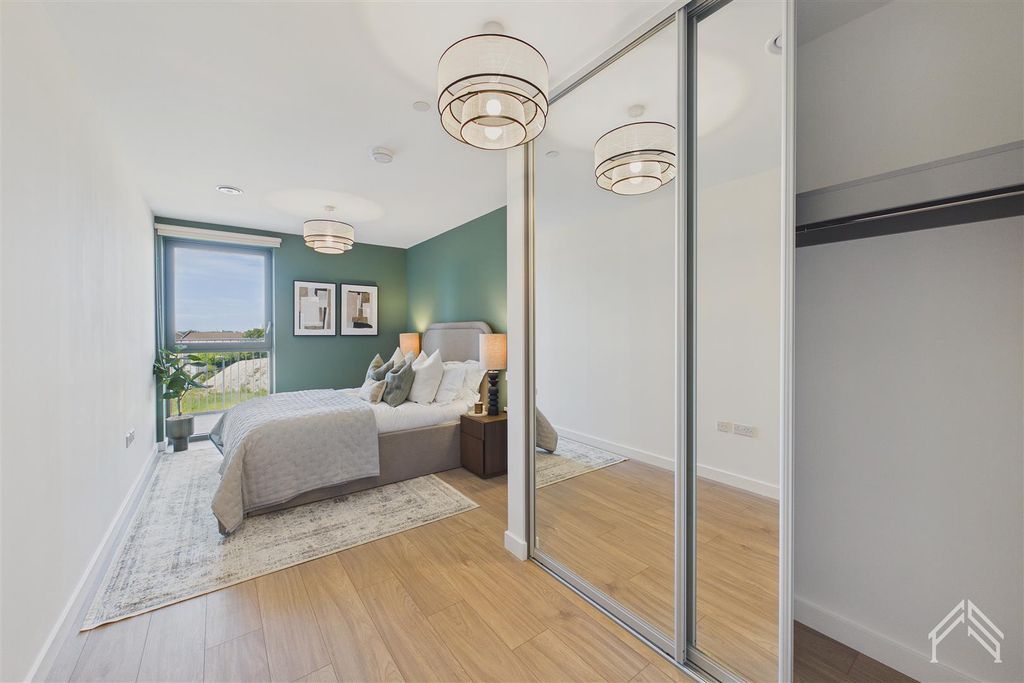 Property photo 3 of 13 4.Jpg