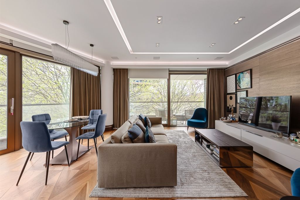 Property photo 2 of 14 094A3045