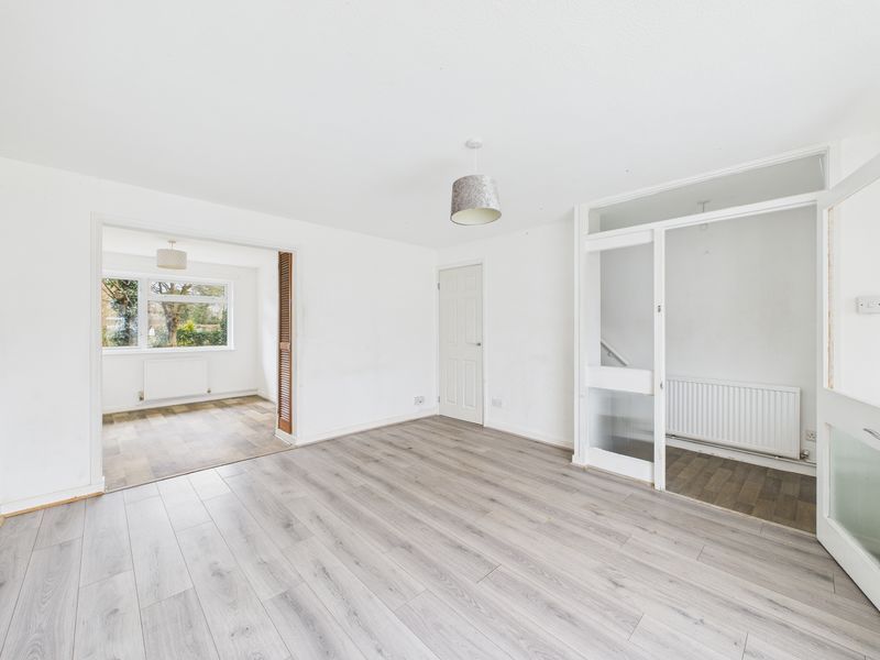 Property photo 2 of 11 Living Room