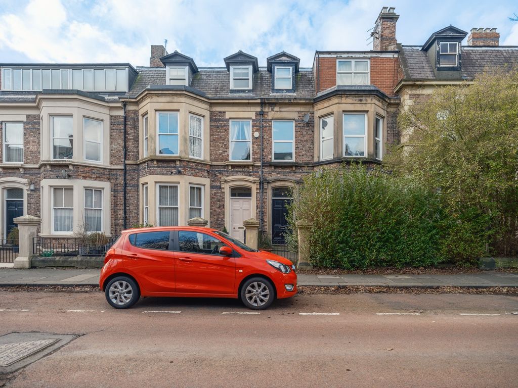 Property photo 1 of 16 3651851