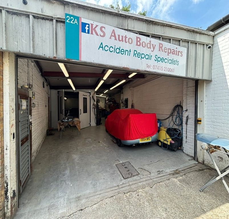 Property photo 1 of 5