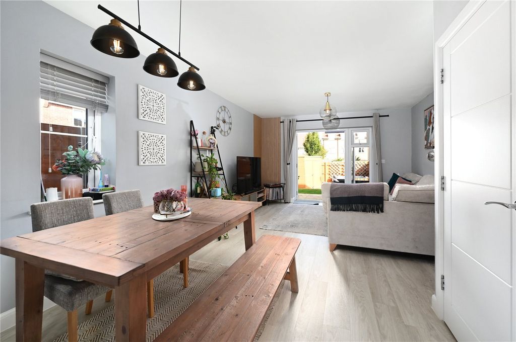 Property photo 2 of 12 Picture No. 02