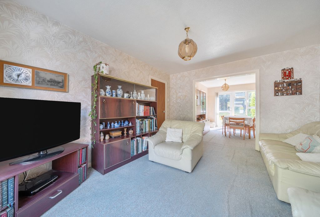 Property photo 2 of 13 1449474-7-69Ea23B...