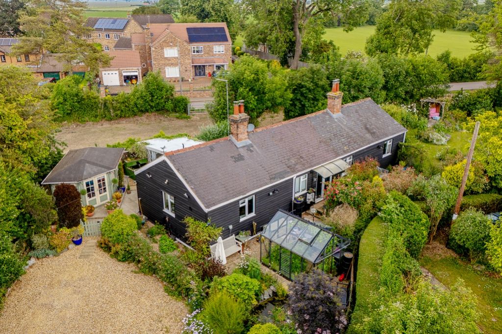 Property photo 2 of 34 St Martins (Holbeach Bank)-2