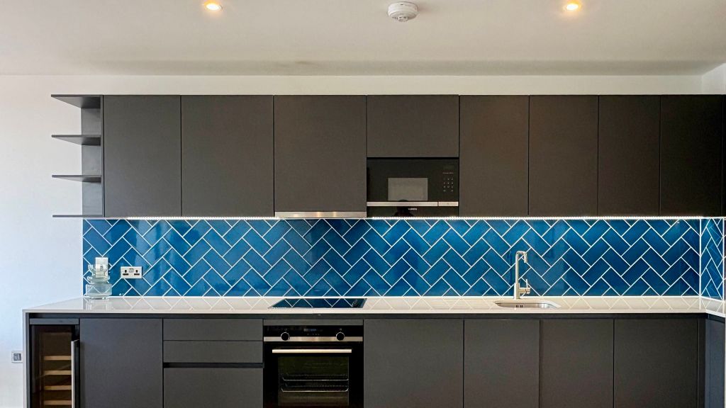 Property photo 2 of 32 Kitchen
