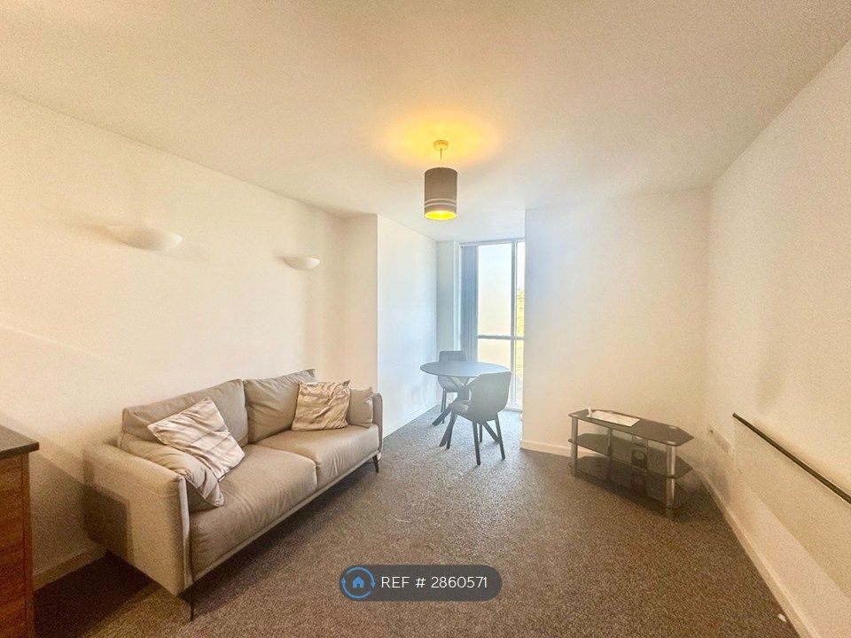 Property photo 3 of 8