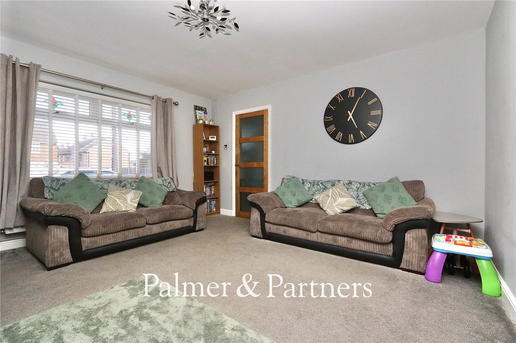 Property photo 2 of 22 Picture No. 25