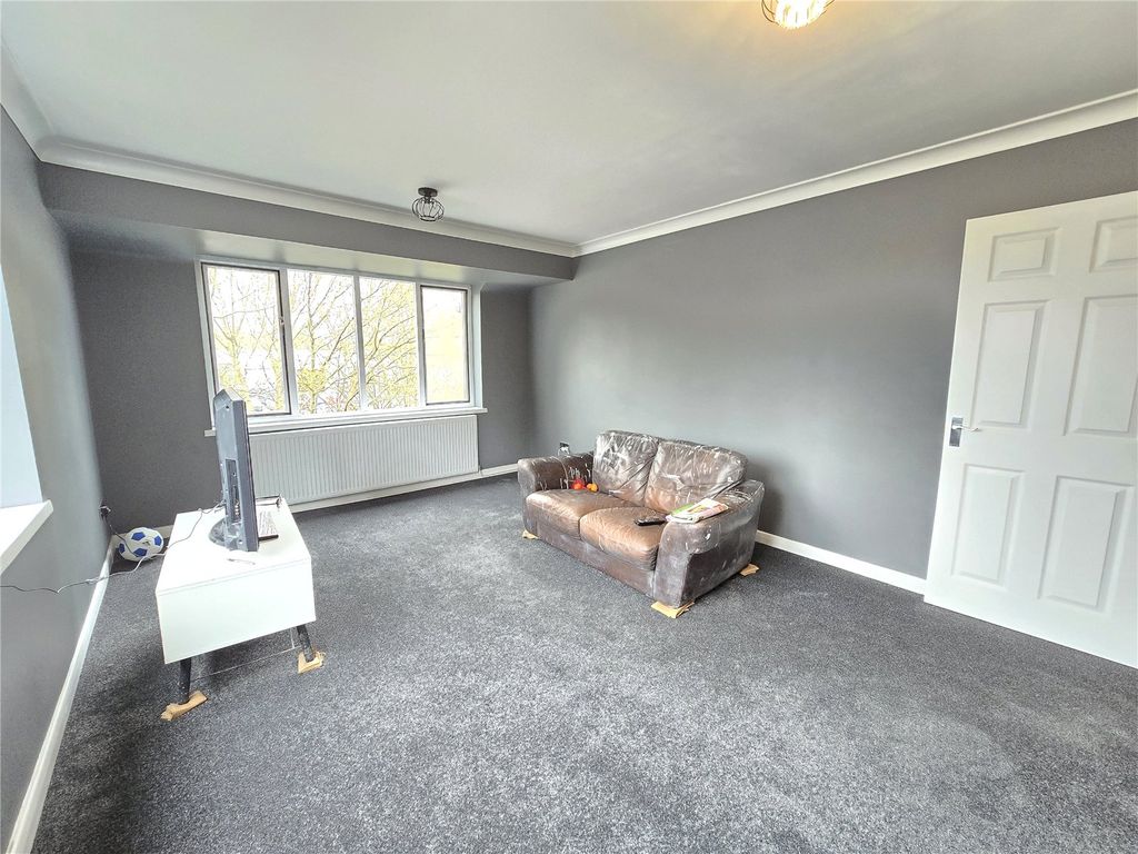 Property photo 3 of 10 Picture No. 10