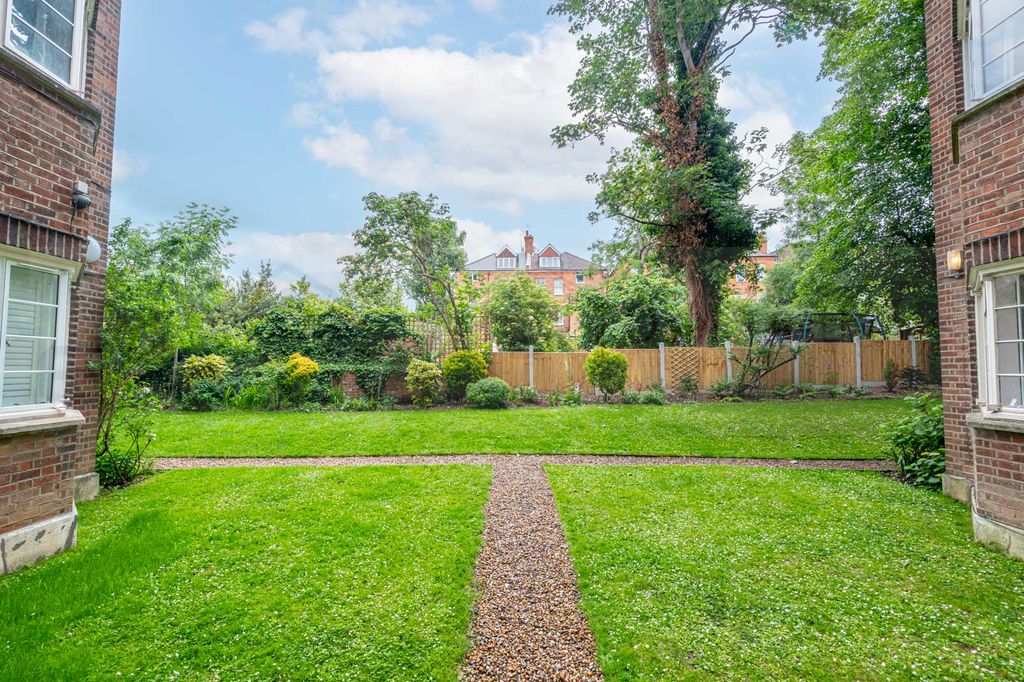 Property photo 1 of 8 Dsc02524-Edit