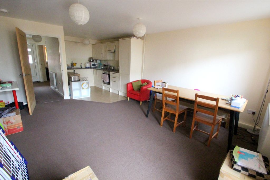 Property photo 3 of 9 Picture No. 06