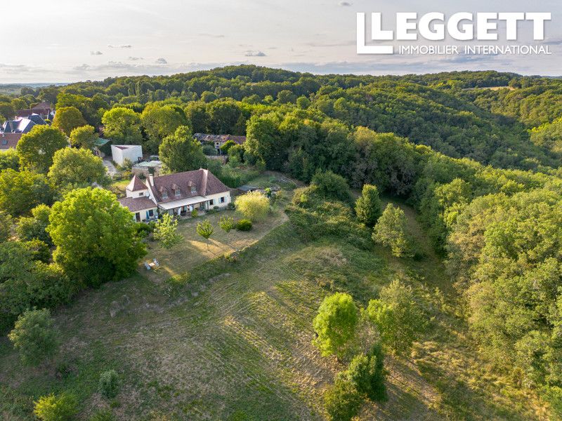 Property photo 2 of 10