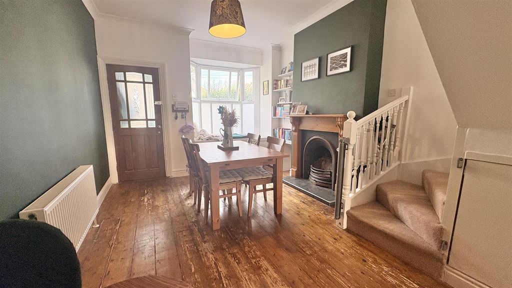 Property photo 3 of 18 Reception Room