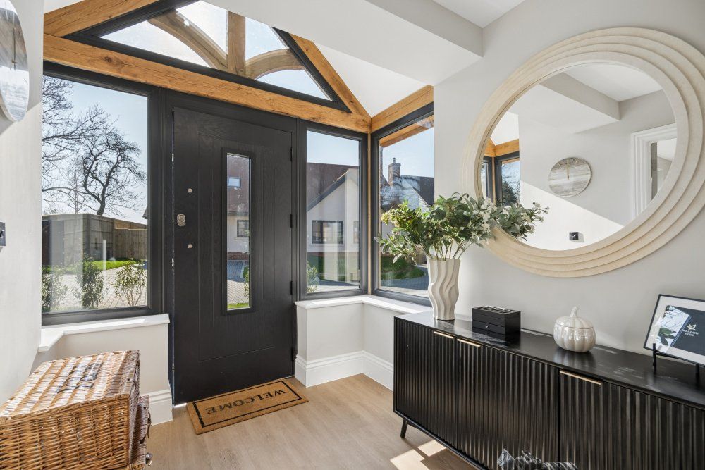 Property photo 2 of 14 Entrance