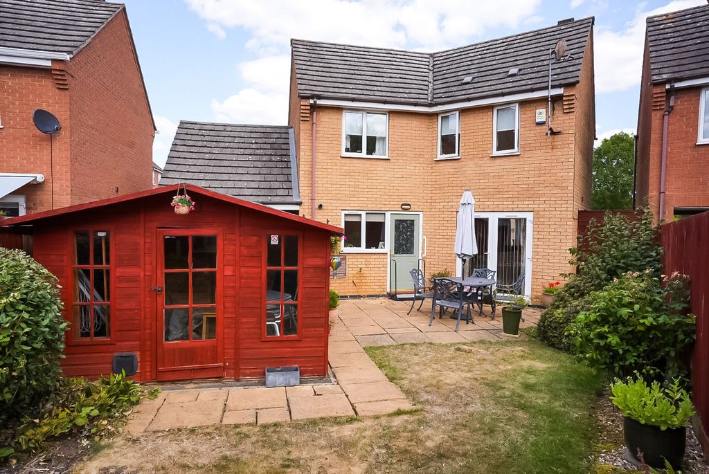 Property photo 2 of 21